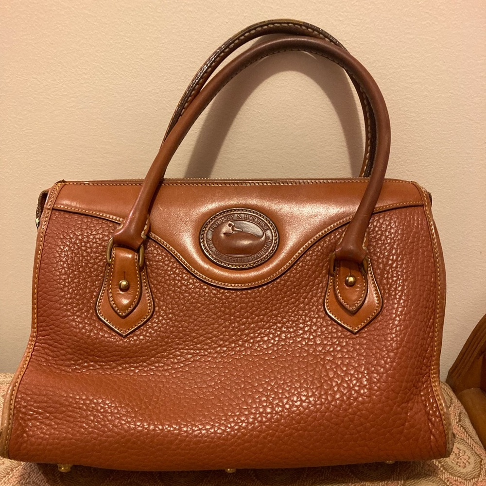 Vintage Dooney & Bourke purse
